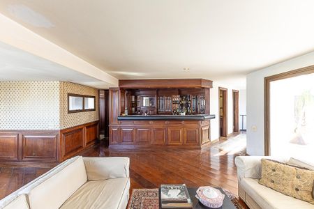 Apartamento à venda com 250m², 2 quartos e 3 vagas Apartamento à venda com 250m², 2 quartos e 3 vagasSala