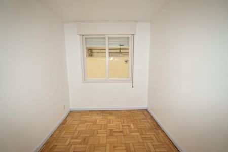 Quarto 2 de apartamento para alugar com 2 quartos, 64m² em Floresta, Porto Alegre