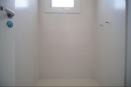 Apartamento à venda com 105m², 3 quartos e 1 vagaBanheiro da Suíte 2 e 3