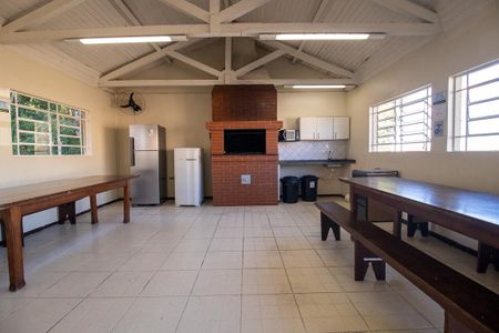 Apartamento para alugar com 53m², 2 quartos e 1 vaga Apartamento para alugar com 53m², 2 quartos e 1 vagaÁrea comum - Churrasqueira