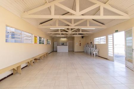 Apartamento para alugar com 53m², 2 quartos e 1 vaga Apartamento para alugar com 53m², 2 quartos e 1 vagaÁrea comum - Salão de festas