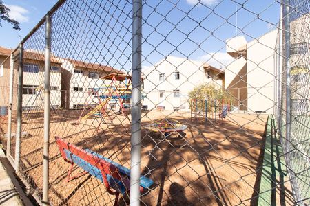 Apartamento para alugar com 53m², 2 quartos e 1 vaga Apartamento para alugar com 53m², 2 quartos e 1 vagaÁrea comum - Playground