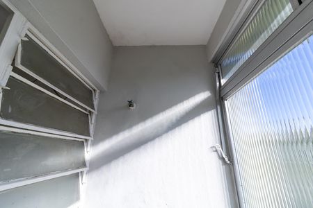 Apartamento para alugar com 56m², 2 quartos e 1 vagaCozinha e Área de Serviço