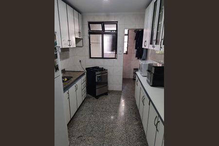 Cozinha de apartamento à venda com 2 quartos, 64m² em Jardim Santa Cruz (Sacoma), São Paulo