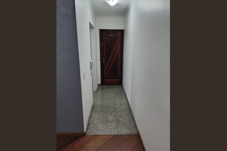Corredor de apartamento à venda com 2 quartos, 64m² em Jardim Santa Cruz (Sacoma), São Paulo