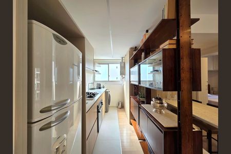 Apartamento à venda com 40m², 1 quarto e 1 vaga Apartamento à venda com 40m², 1 quarto e 1 vagaCozinha