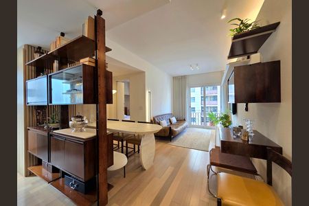 Apartamento à venda com 40m², 1 quarto e 1 vaga Apartamento à venda com 40m², 1 quarto e 1 vagaSala