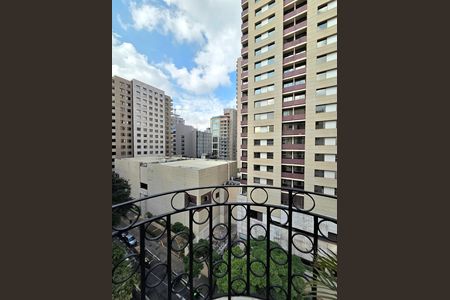 Apartamento à venda com 40m², 1 quarto e 1 vaga Apartamento à venda com 40m², 1 quarto e 1 vagaVaranda