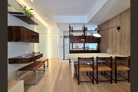 Apartamento à venda com 40m², 1 quarto e 1 vaga Apartamento à venda com 40m², 1 quarto e 1 vagaSala