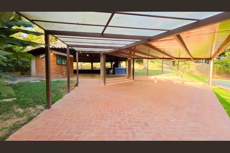Casa de condomínio à venda com 400m², 4 quartos e 10 vagas Casa de condomínio à venda com 400m², 4 quartos e 10 vagasÁrea comum