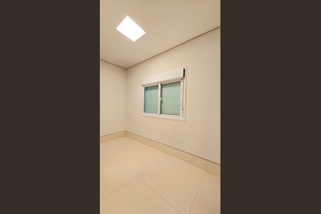 Casa de condomínio à venda com 400m², 4 quartos e 10 vagas Casa de condomínio à venda com 400m², 4 quartos e 10 vagasQuarto de serviço