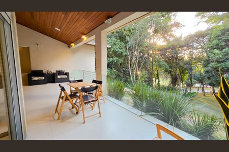 Varanda da Sala de casa de condomínio à venda com 4 quartos, 400m² em Nacional, Belo Horizonte