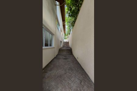Casa de condomínio à venda com 400m², 4 quartos e 10 vagas Casa de condomínio à venda com 400m², 4 quartos e 10 vagasÁrea comum