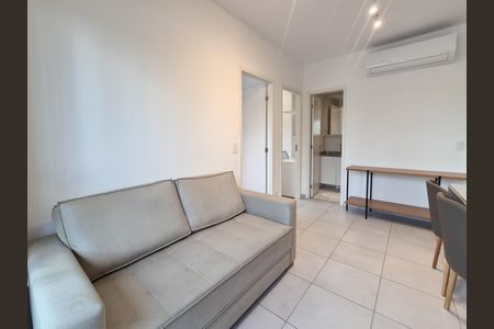 Sala de apartamento para alugar com 2 quartos, 43m² em Vila Olímpia, São Paulo