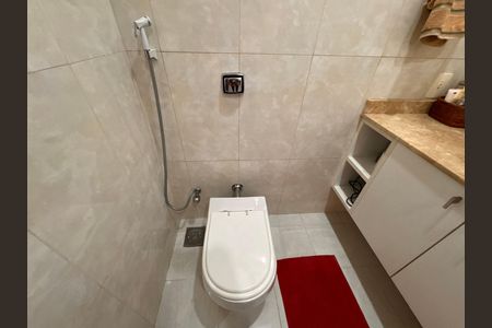 Casa de condomínio à venda com 400m², 4 quartos e 4 vagas Casa de condomínio à venda com 400m², 4 quartos e 4 vagasSuíte - Banheiro