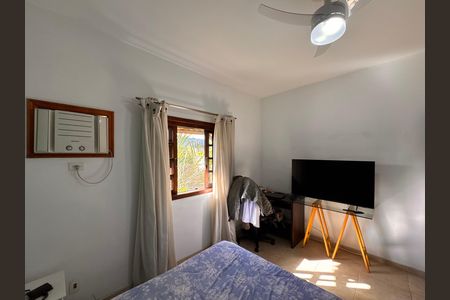 Casa de condomínio à venda com 400m², 4 quartos e 4 vagas Casa de condomínio à venda com 400m², 4 quartos e 4 vagasQuarto 2