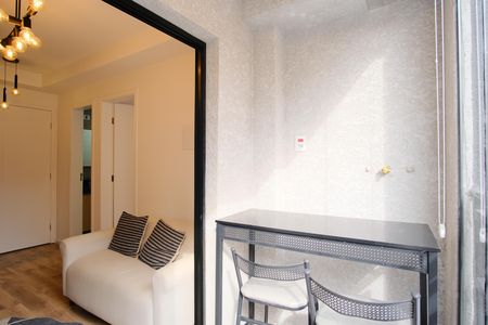 Varanda de apartamento para alugar com 2 quartos, 37m² em Parque São Jorge, São Paulo