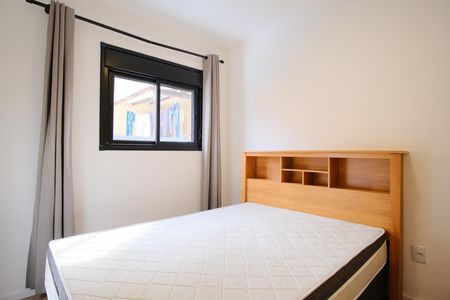 Quarto 1 de apartamento para alugar com 2 quartos, 37m² em Parque São Jorge, São Paulo