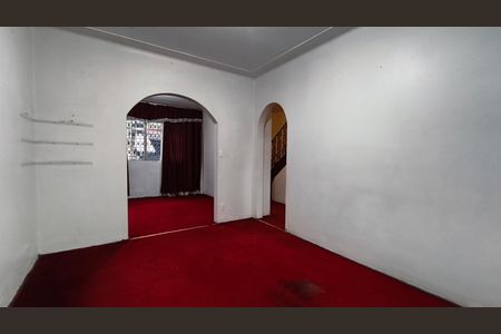 Casa à venda com 140m², 4 quartos e sem vagaSala