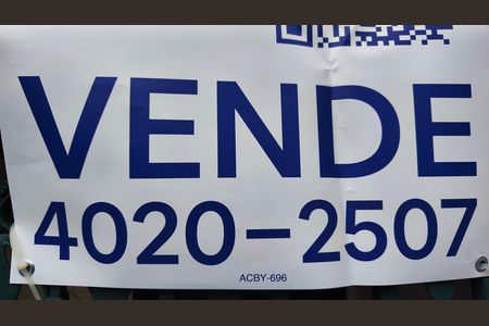 Casa à venda com 140m², 4 quartos e sem vagaPlaquinha ACBY-696