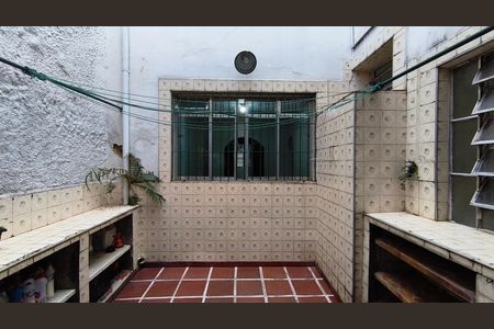 Casa à venda com 140m², 4 quartos e sem vagaÁrea de Serviço
