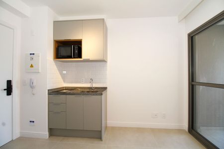 Studio para alugar com 26m², 1 quarto e sem vaga Studio para alugar com 26m², 1 quarto e sem vagaSala e Cozinha