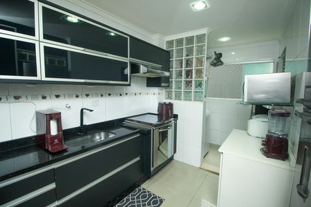 Apartamento à venda com 83m², 2 quartos e 1 vagaCozinha