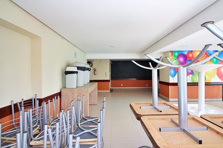 Apartamento à venda com 83m², 2 quartos e 1 vagaSalão de Festas