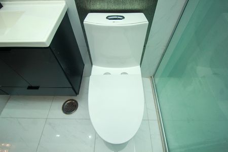 Apartamento à venda com 83m², 2 quartos e 1 vagaBanheiro da Suíte