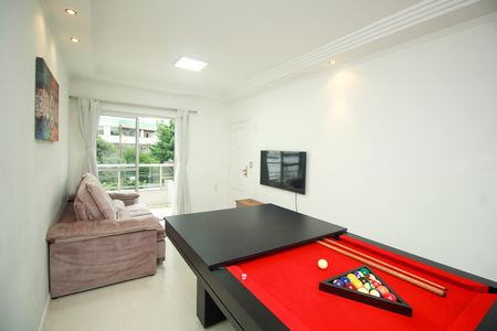 Apartamento à venda com 83m², 2 quartos e 1 vagaSala de Jantar