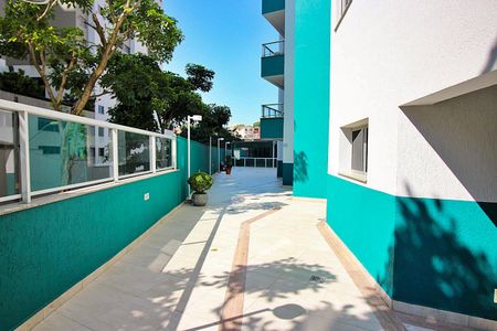 Apartamento à venda com 83m², 2 quartos e 1 vagaÁrea comum