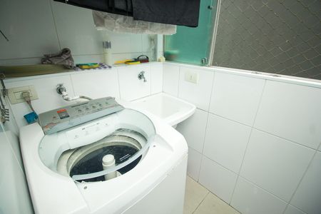 Apartamento à venda com 83m², 2 quartos e 1 vagaÁrea de Serviço
