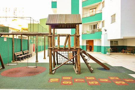 Apartamento à venda com 83m², 2 quartos e 1 vagaPlayground