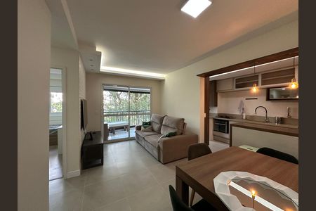 Sala de apartamento para alugar com 2 quartos, 72m² em Alphaville Empresarial, Barueri