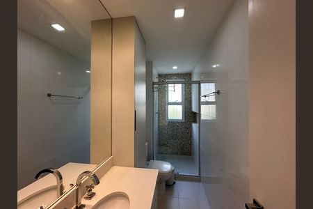 Apartamento para alugar com 72m², 2 quartos e 2 vagas Apartamento para alugar com 72m², 2 quartos e 2 vagasBanheiro