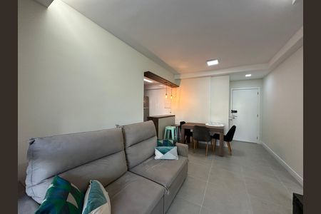 Apartamento para alugar com 72m², 2 quartos e 2 vagas Apartamento para alugar com 72m², 2 quartos e 2 vagasSala