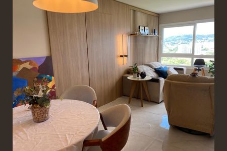 Apartamento para alugar com 72m², 3 quartos e 2 vagas Apartamento para alugar com 72m², 3 quartos e 2 vagasSala