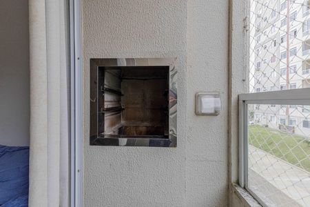 Apartamento para alugar com 45m², 2 quartos e 1 vagaSacada