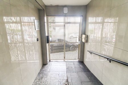 Apartamento para alugar com 56m², 2 quartos e sem vaga Apartamento para alugar com 56m², 2 quartos e sem vagaEntrada