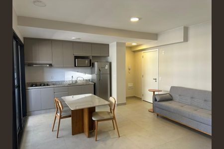 Cozinha de apartamento para alugar com 2 quartos, 68m² em Jardim Sul, Uberlândia