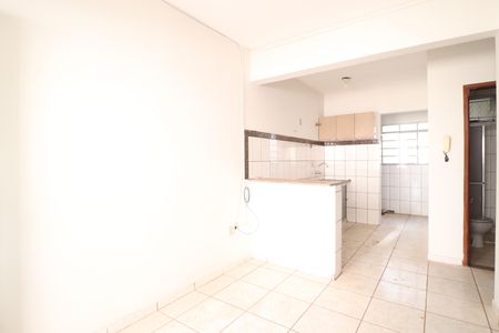 Sala de apartamento para alugar com 2 quartos, 47m² em Patrimônio, Uberlândia