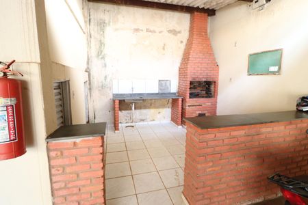 Apartamento para alugar com 47m², 2 quartos e 1 vagaÁrea comum - Churrasqueira
