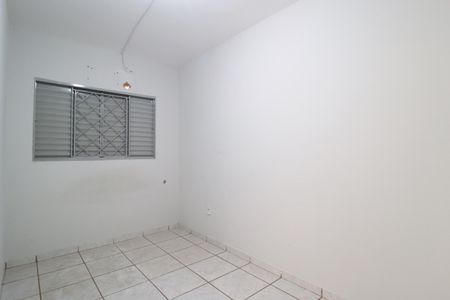 Quarto 2 de apartamento para alugar com 2 quartos, 47m² em Patrimônio, Uberlândia