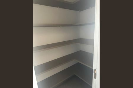 Apartamento para alugar com 130m², 3 quartos e 2 vagas Apartamento para alugar com 130m², 3 quartos e 2 vagasDespensa