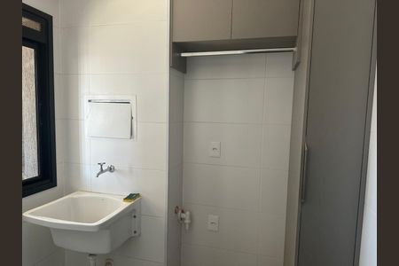 Apartamento para alugar com 130m², 3 quartos e 2 vagas Apartamento para alugar com 130m², 3 quartos e 2 vagasLavanderia