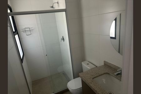 Apartamento para alugar com 130m², 3 quartos e 2 vagas Apartamento para alugar com 130m², 3 quartos e 2 vagasBanheiro 2