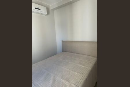 Quarto de apartamento para alugar com 3 quartos, 108m² em Jardim Karaíba, Uberlândia