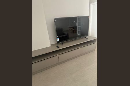 Sala de apartamento para alugar com 3 quartos, 108m² em Jardim Karaíba, Uberlândia