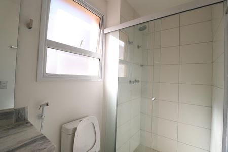 Apartamento para alugar com 108m², 3 quartos e 2 vagasBanheiro do Quarto 2
