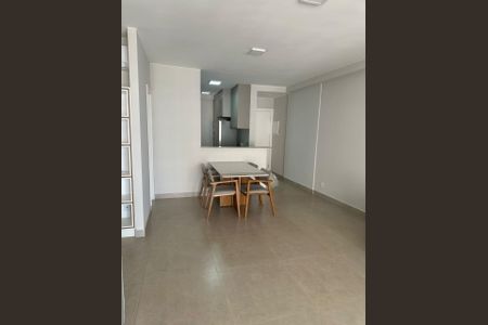 Sala de apartamento para alugar com 3 quartos, 108m² em Jardim Karaíba, Uberlândia